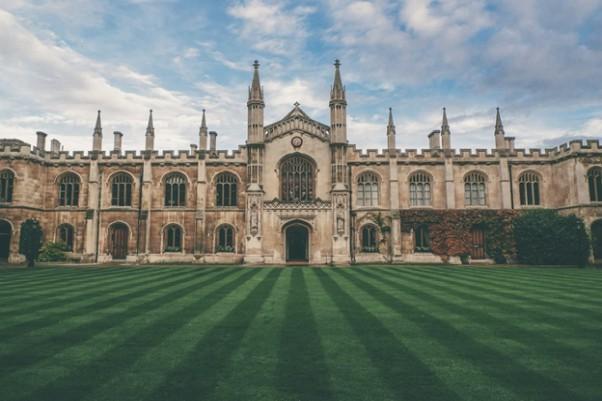 Yale Students Raise $5.1 M to Launch an AI Networking Platform, "Series".