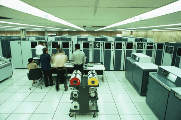 Laser Shortage Looms Over Next‑Gen Data Center Networks