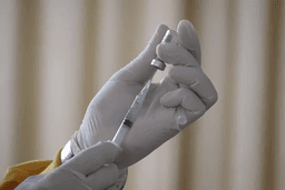 RFK Jr. Drops $500 Million in mRNA Vaccine Funding, and It Doesn’t Add Up