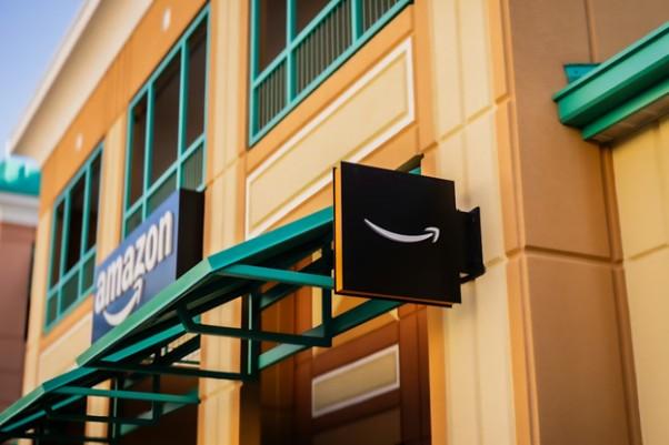 Front Row and Xnurta are gearing towards raising AI-based advertising.